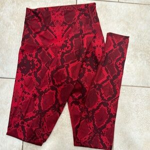 Red Snake print Lululemon Leggings Size 4​